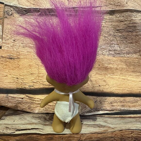 Vintage TNT Baby Troll Doll Pink Hair Bib & Diaper Outfit 4.5” Toy Figure - Picture 3 of 5